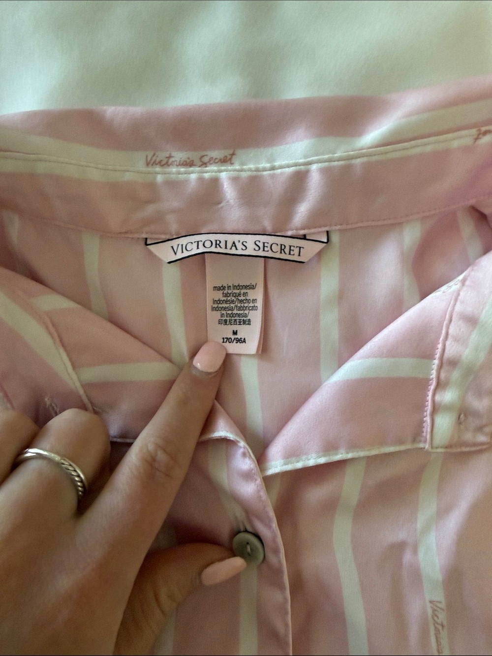 Victoria secret pj set - Picture 6 of 8